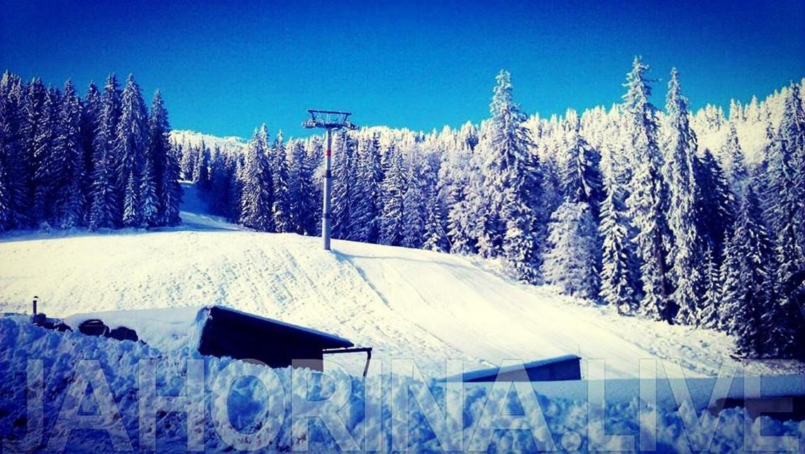 Hotel ,,Snezna Kraljica'' Jahorina Exterior foto